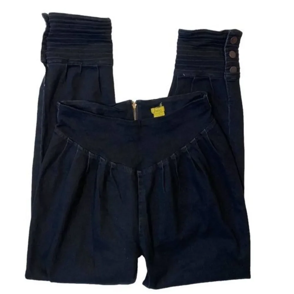 Daisy Black Flattering V Front and Pleats Pant Sz XL - Picture 5 of 5